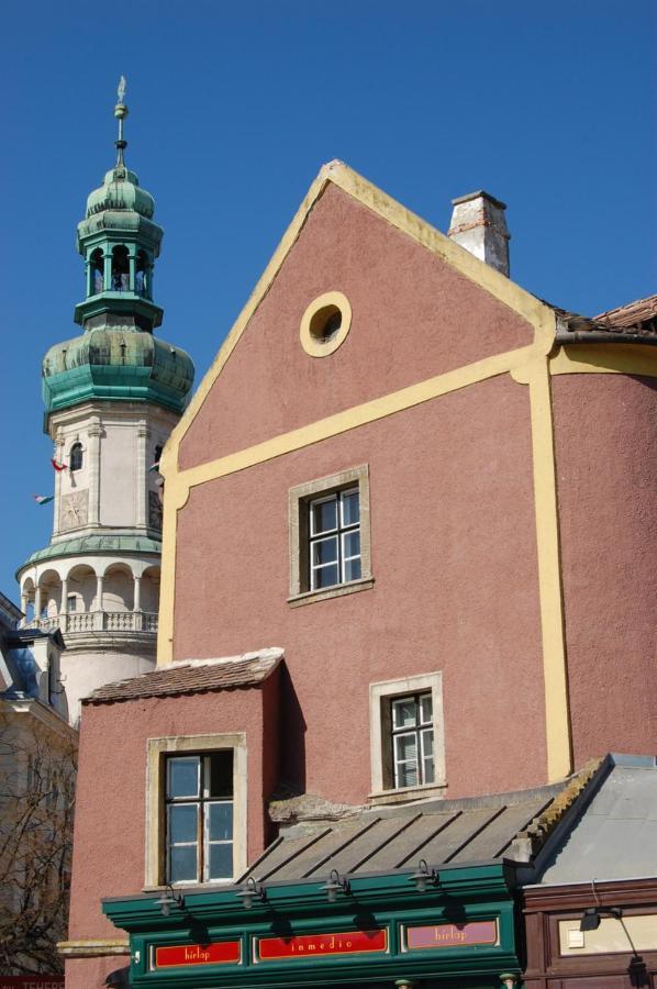 Belvaros Apartmanhaz Sopron Zewnętrze zdjęcie