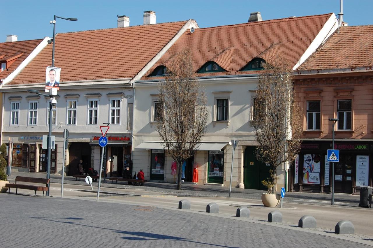 Belvaros Apartmanhaz Sopron Zewnętrze zdjęcie