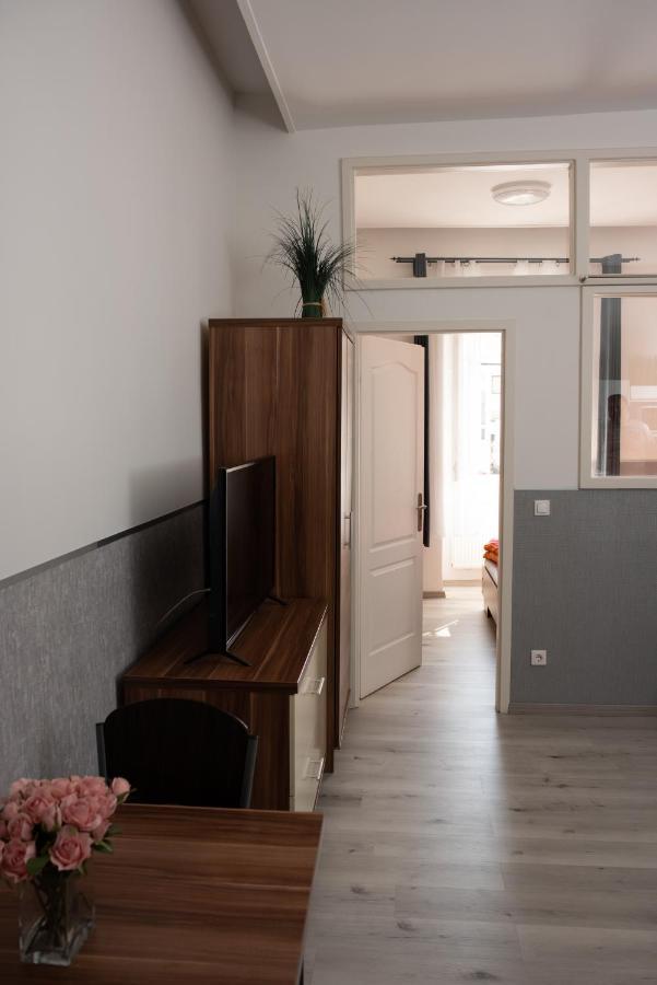 Belvaros Apartmanhaz Sopron Zewnętrze zdjęcie